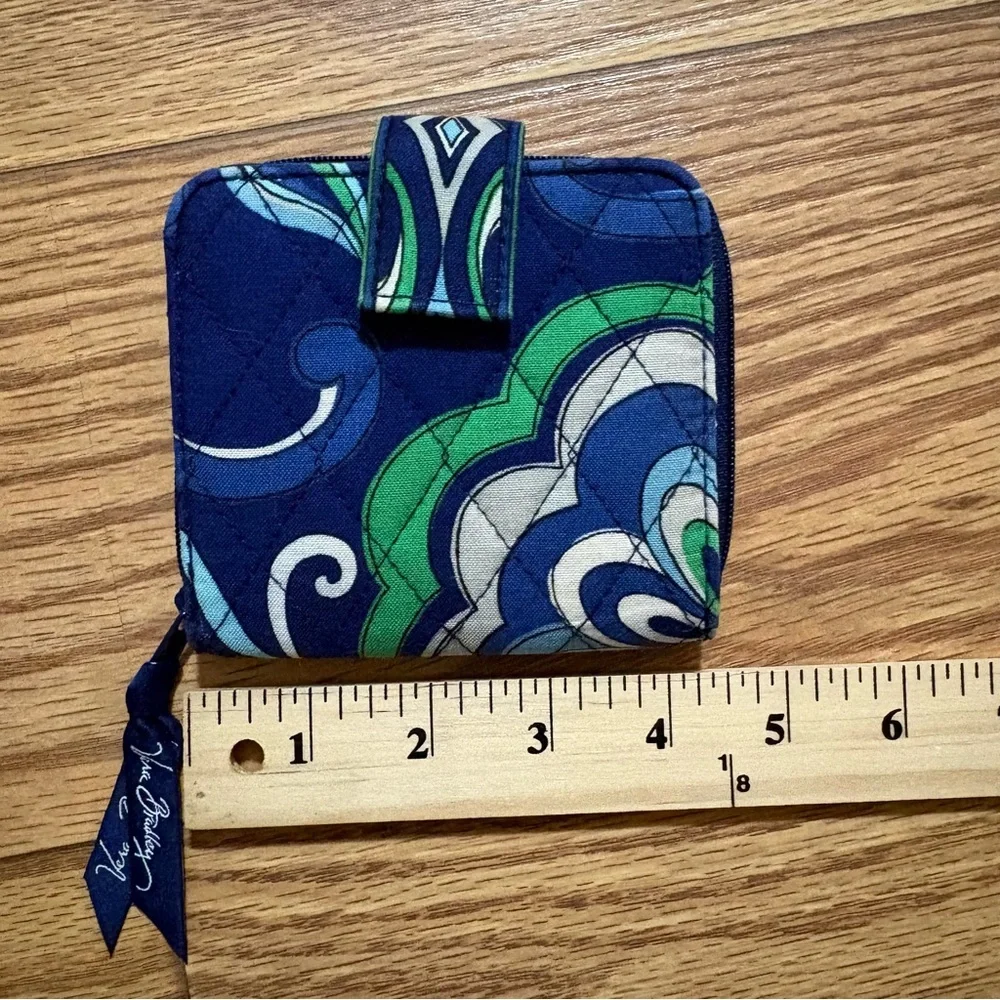 Y2K Vera Bradley Mediterranean Blue Floral Paisley Retired Small Wallet - Picture 2 of 5